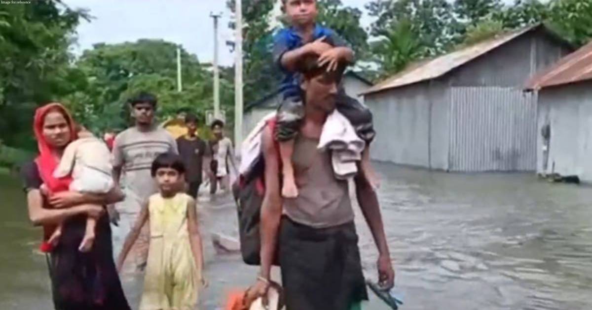 Flood situation in Assam gradually improving; 2.72 lakh people still affected